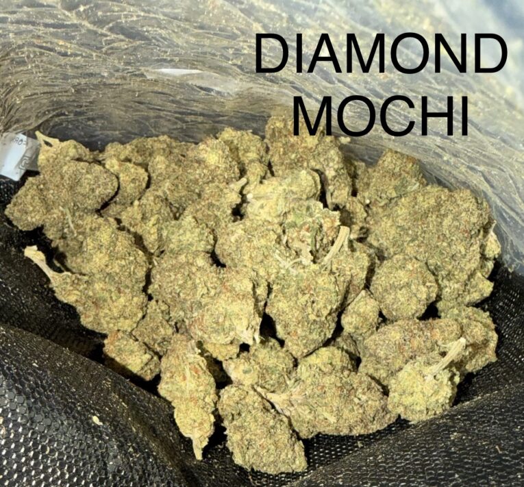 Diamond-Mochi