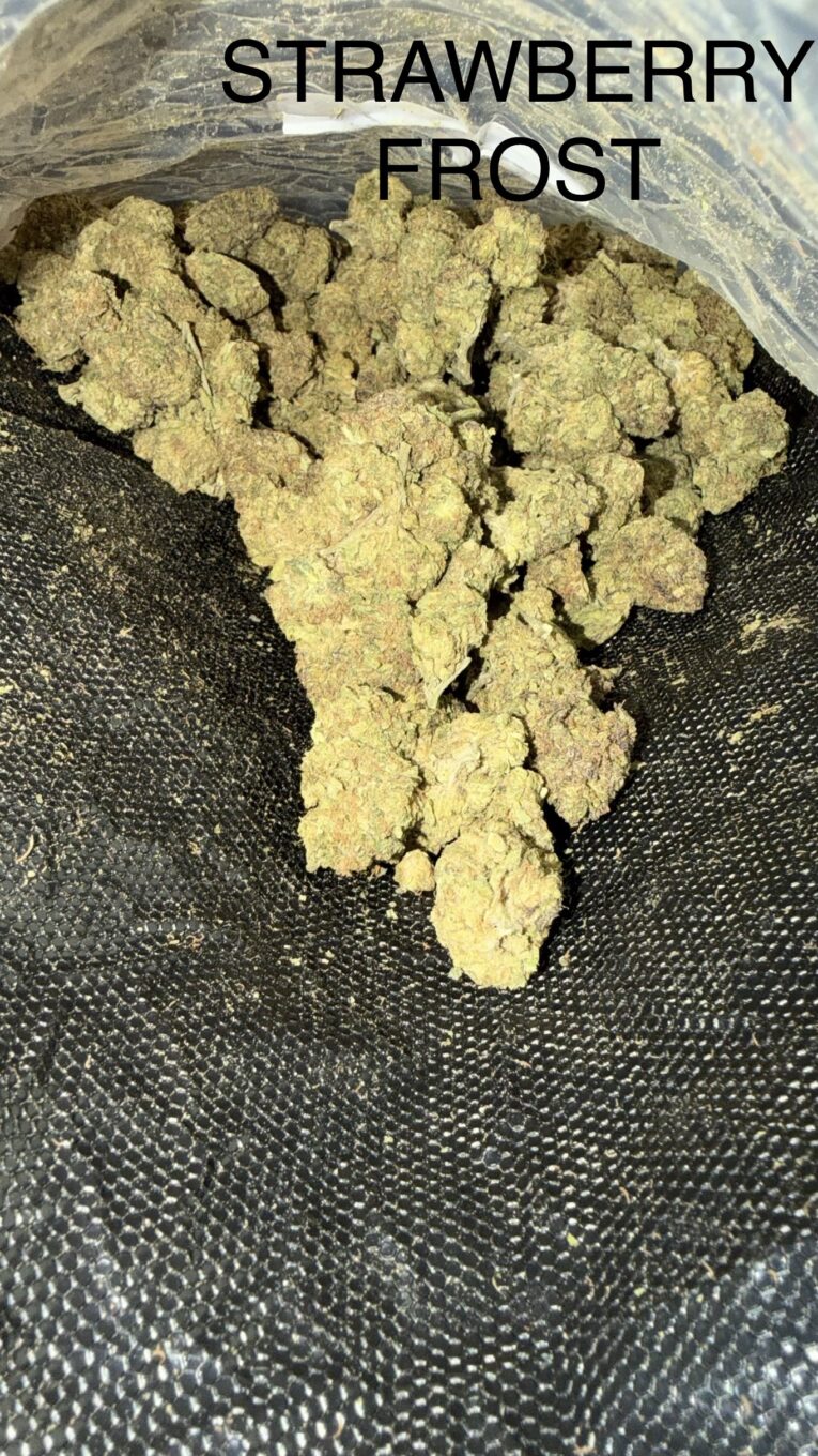Strawberry-Frost