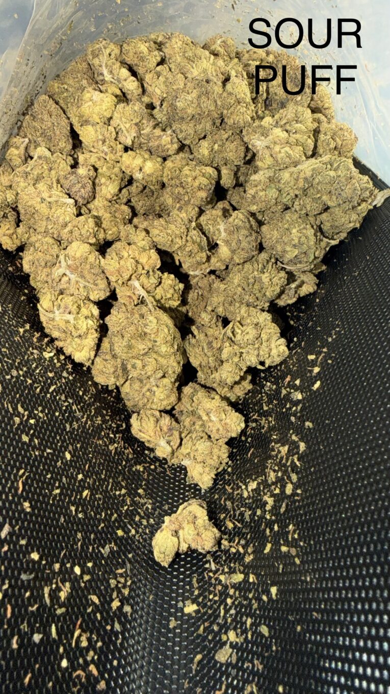 Sour-Puff